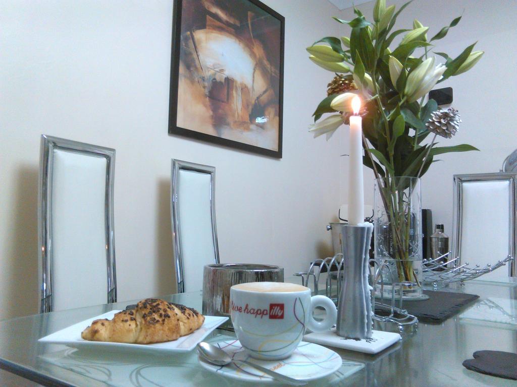 Bianca'S House Hotel Heathrow Airport Слау Экстерьер фото